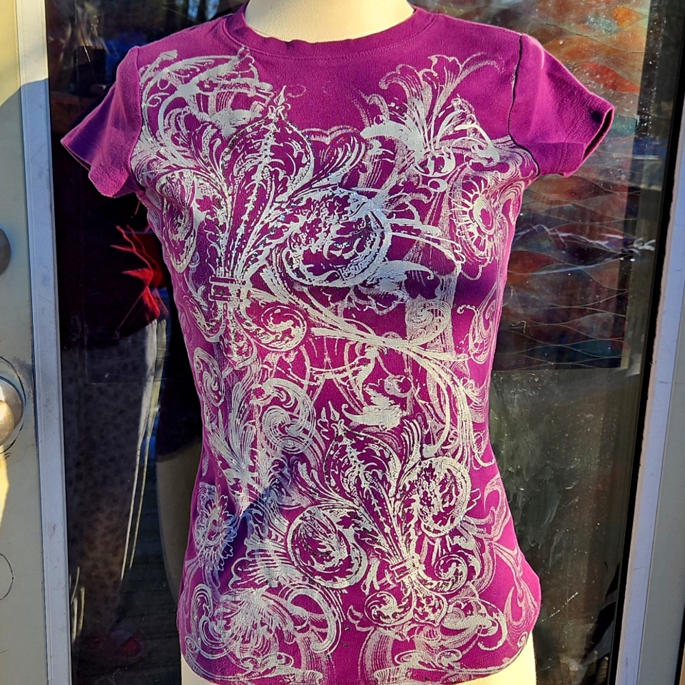 Super cute purple with silver details